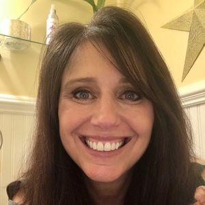 Meet your Posher, Lynn